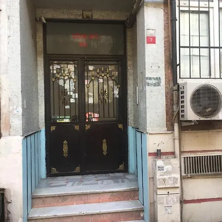 Cati * Κωνσταντινούπολη